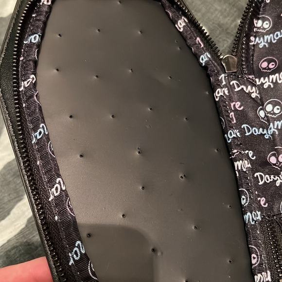 Daymare Ita Coffin Purse for Pins - Picture 3 of 7
